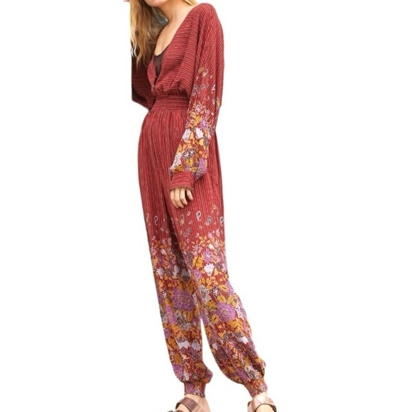 Anthropologie Pants - Anthropologie Breezy Open Back Romper Jumpsuit Red Floral Size M